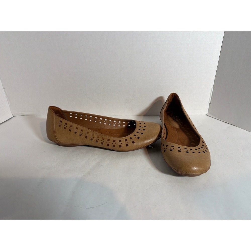 EuroSoft by Sofft Sofia Tan Brown Perforated Ballet Flats ES0002600 Size 9M